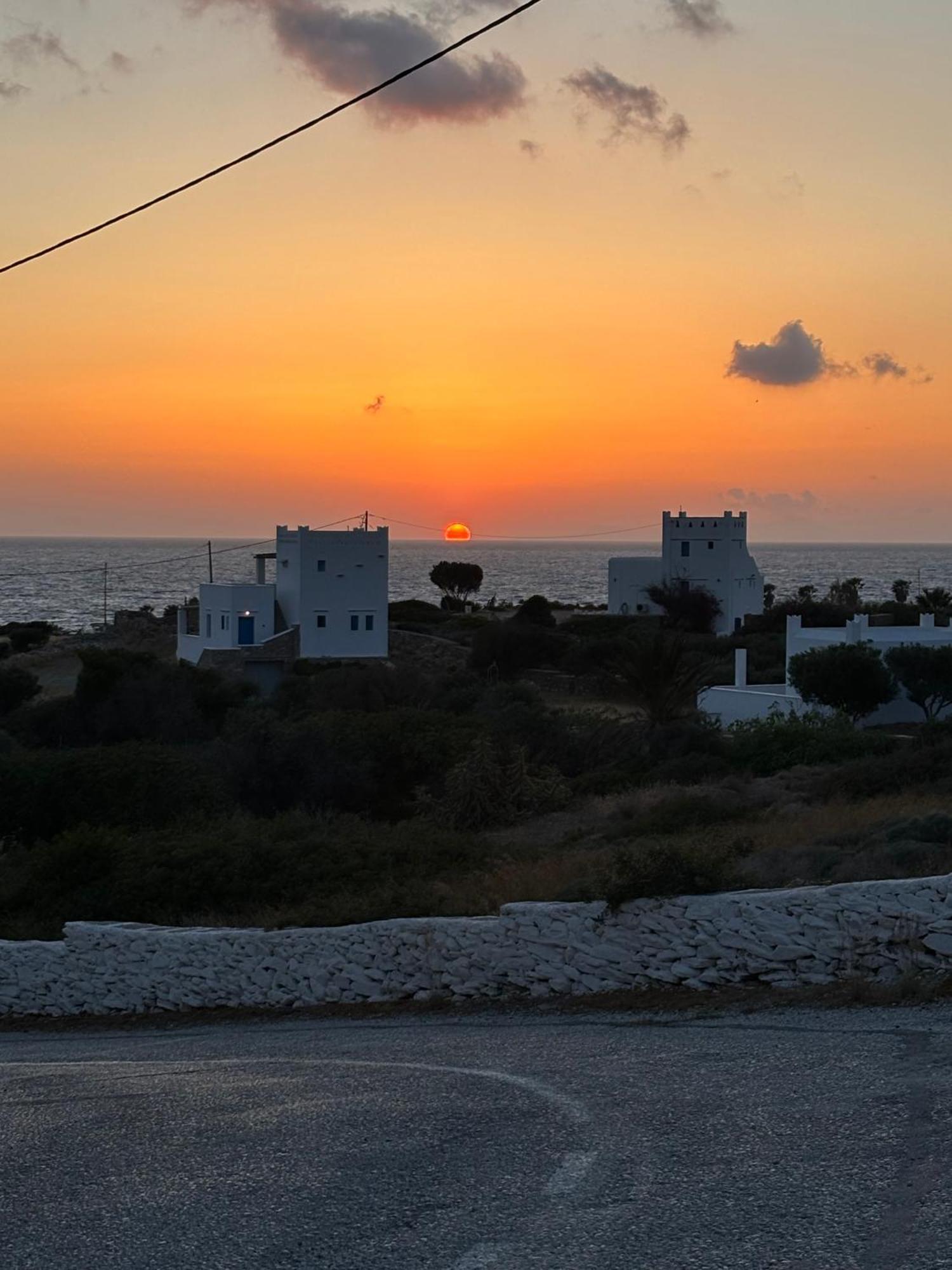 Tzamaria Iosub Houses & Studios - Amazing View Studio In Koumbara מראה חיצוני תמונה